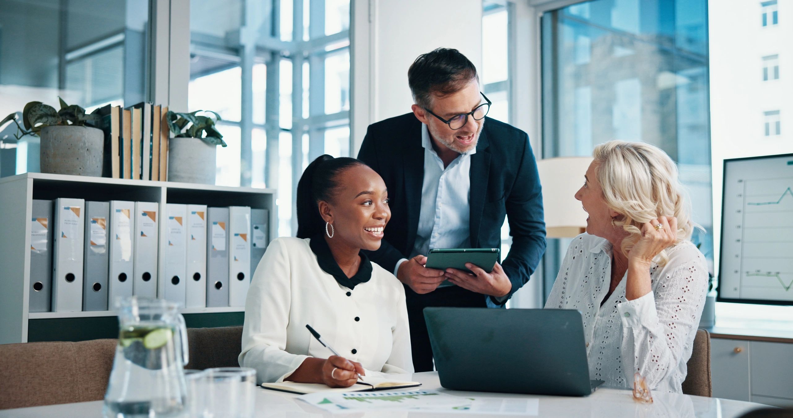 professional financial consultant team